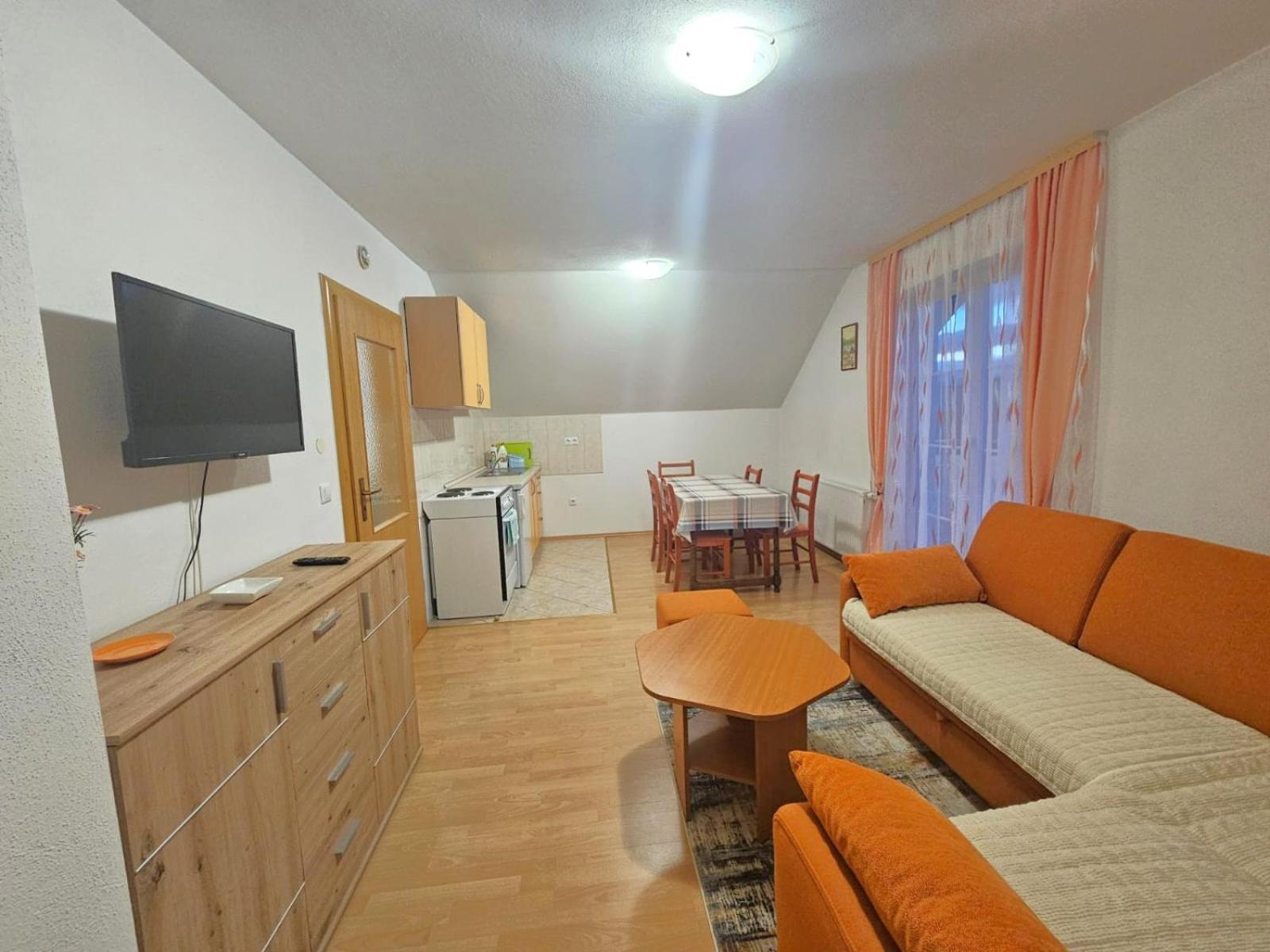 Apartman M. Rados Kupres  Ngoại thất bức ảnh