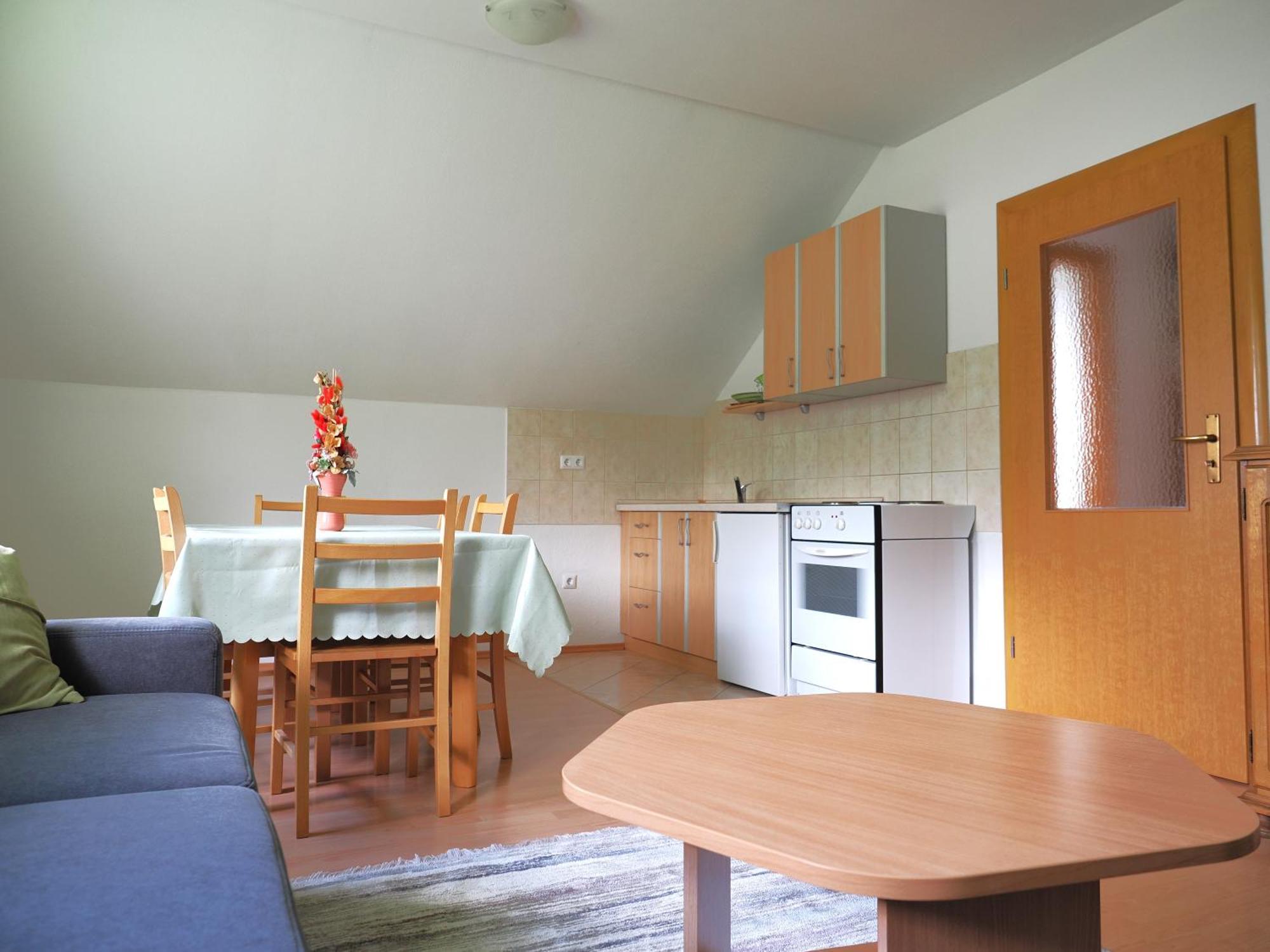Apartman M. Rados Kupres  Ngoại thất bức ảnh